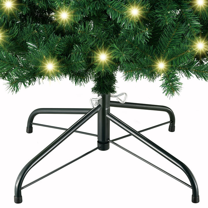 Künstlicher Weihnachtsbaum mit LEDs